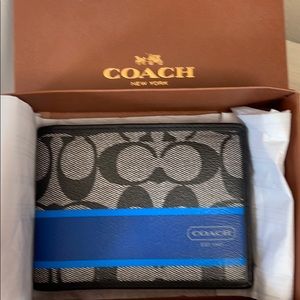 Coach wallet - New